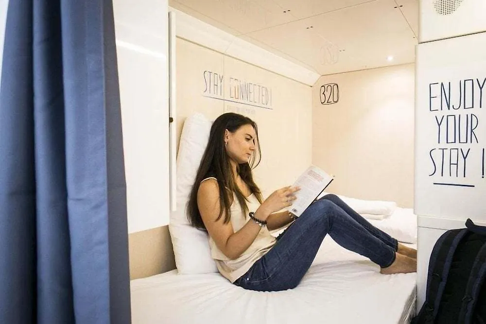 Ostelzzz Milano Hostel